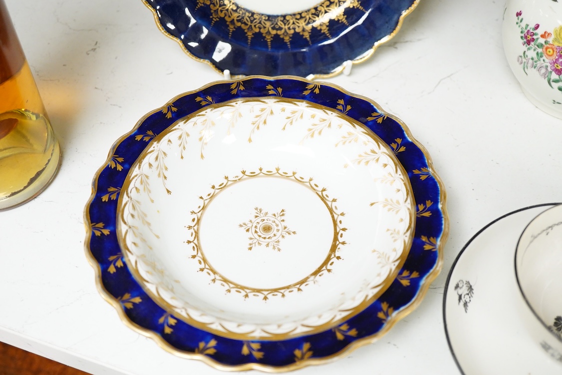 18th century tableware to include Chamberlains Worcester dish and blue and white Worcester teacups, largest 14cm high